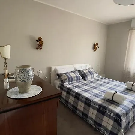 Chez Papa - Chez Coco *